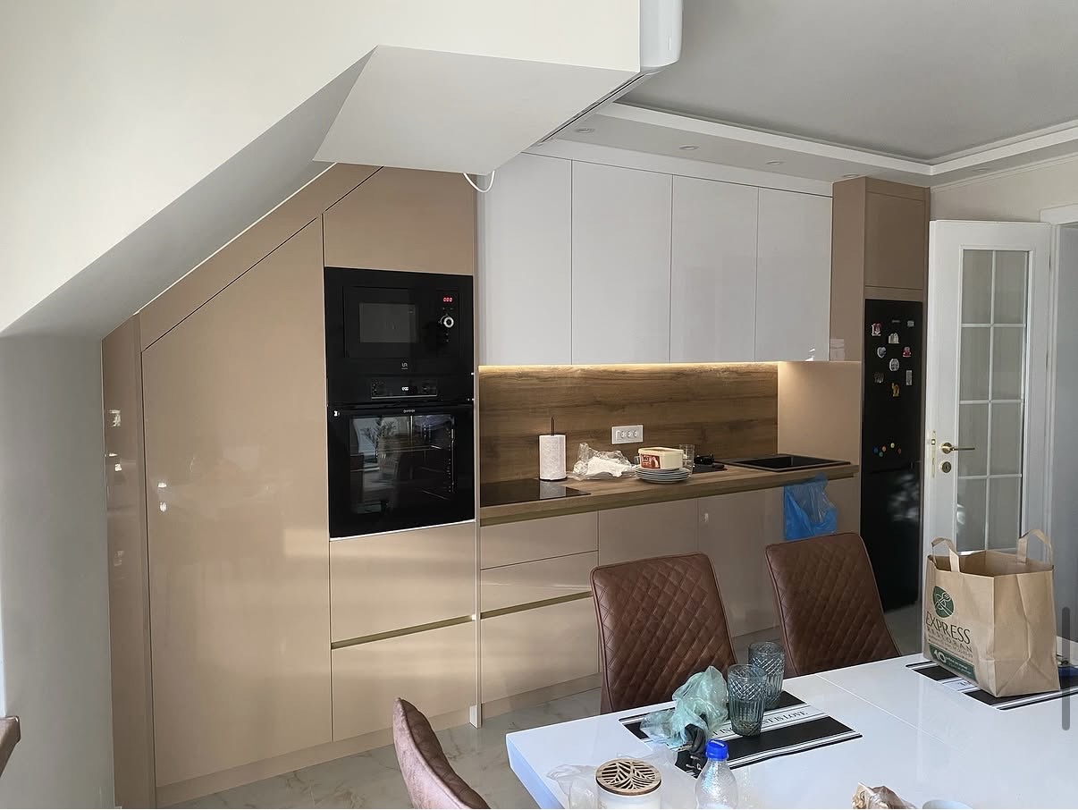 Kitchen 6